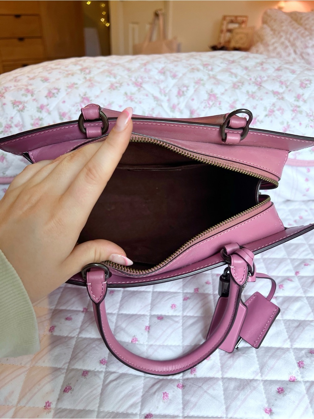Coach Zoe Carryall Pink Rose Leather Satchel F49500 Structured Bag Purse - Picture 7 of 7